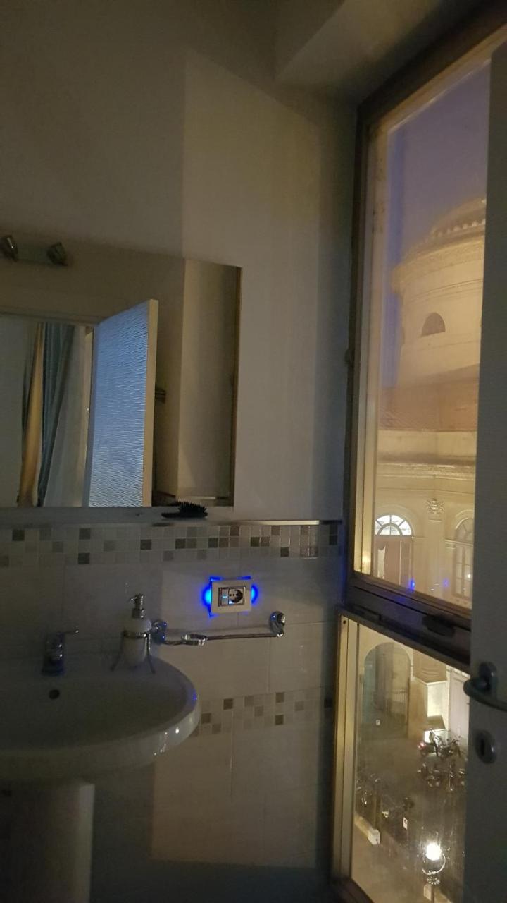 Opera House Bed and Breakfast Palermo Exteriör bild