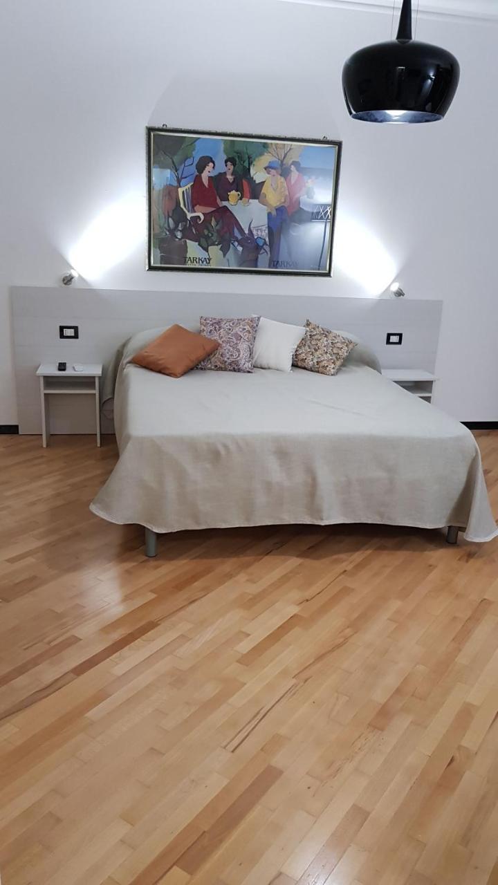 Opera House Bed and Breakfast Palermo Exteriör bild