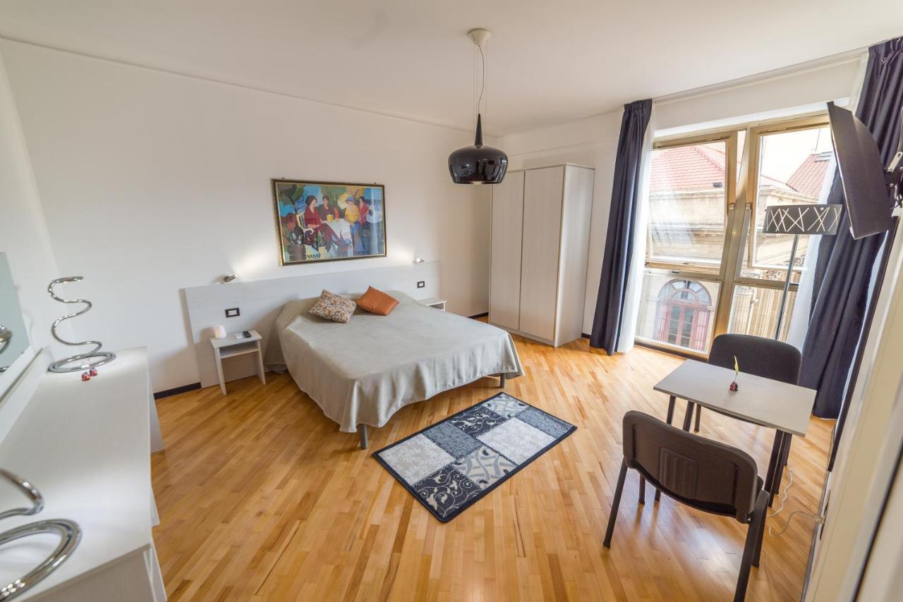 Opera House Bed and Breakfast Palermo Exteriör bild