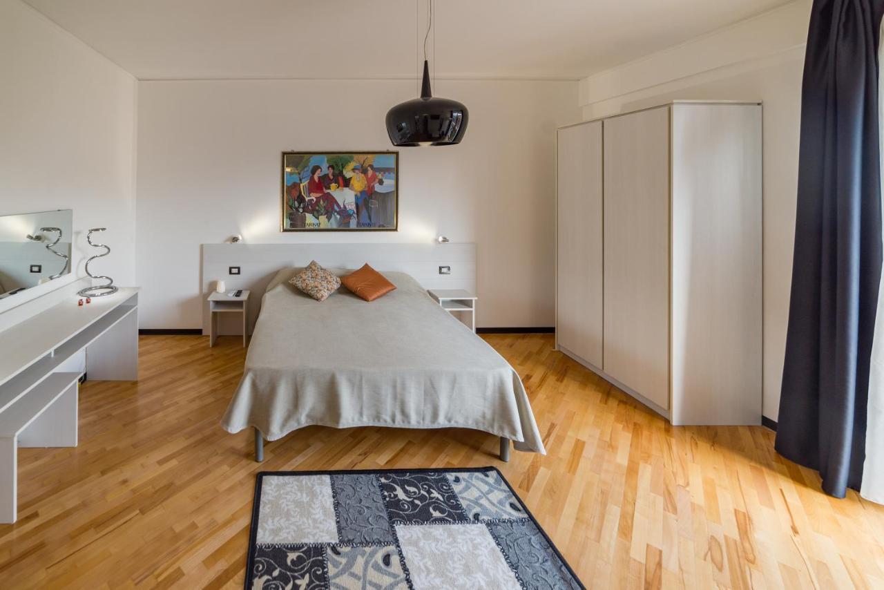 Opera House Bed and Breakfast Palermo Exteriör bild